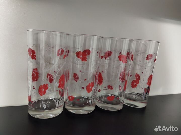 Набор стаканов