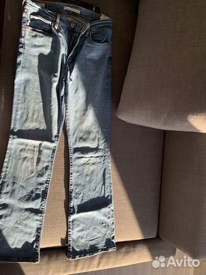 Джинсы женские levis