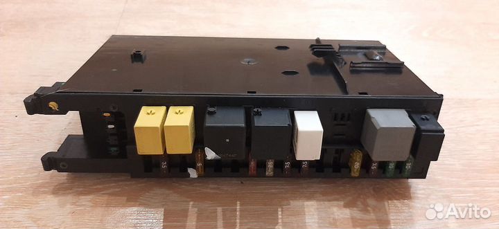 Блок предохранителей задний Mercedes C-Class W203