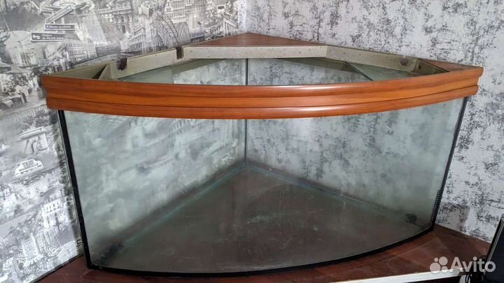 Аквариум 200л