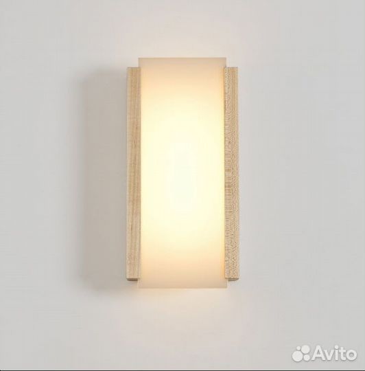 Настенный светильник бра