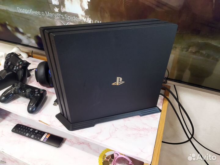 Продаётся PlayStation 4 PRO