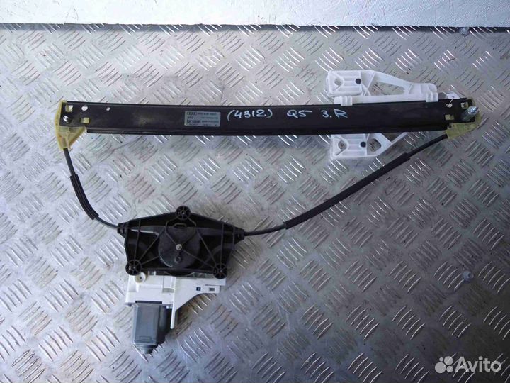 Стеклоподъемник задний правый Audi Q5 8R 8R0839462D