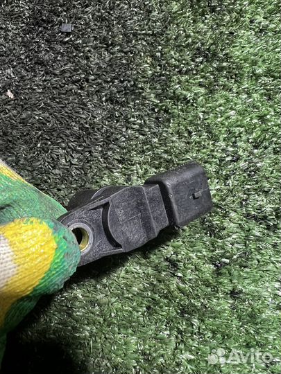 Датчик положения распредвала Renault Megane 2 1.5