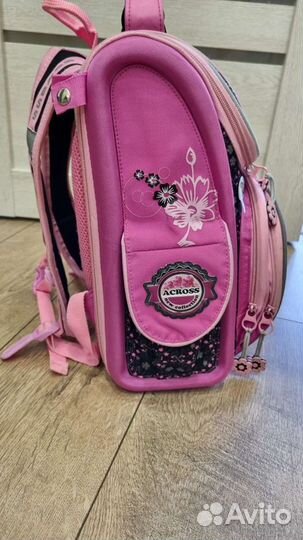 Рюкзак школьный
