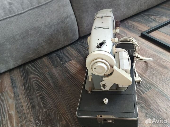 Швейная машина Veritas 8014 35