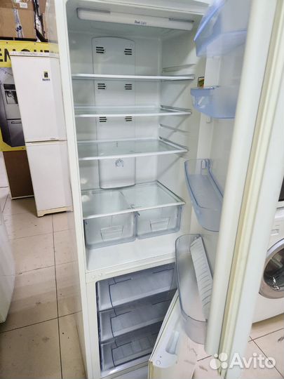 Холодильник Indezit no frost