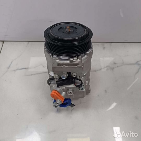 Компрессор кондиционера Mercedes-Benz