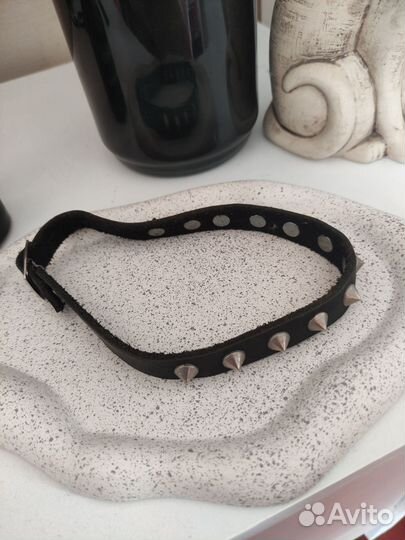 Ошейник с шипами кожаный