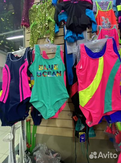 Купальник детский новый + шапочка для плавания