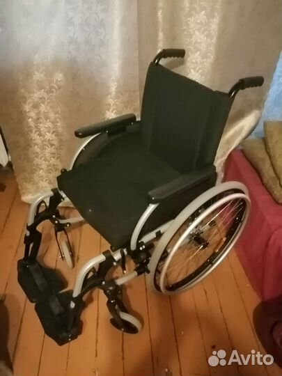 Инвалидная коляска новая