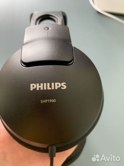 Наушники полноразмерные Philips SHP1900