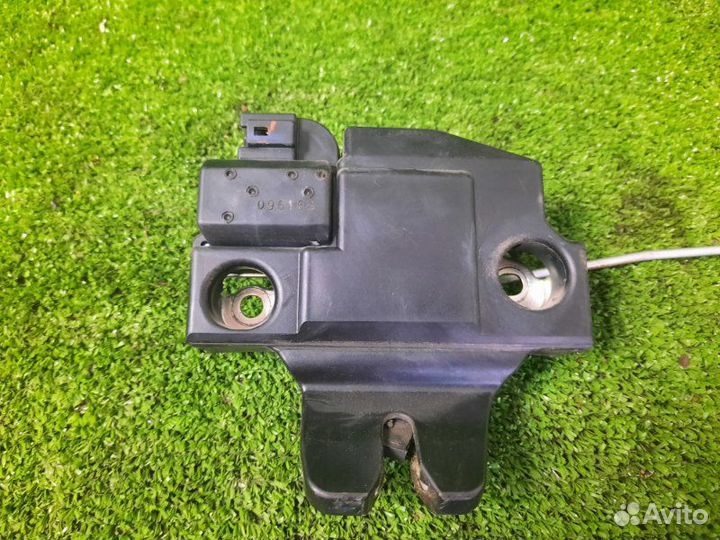 Замок багажника Toyota Camry GSV40 2grfe 2009