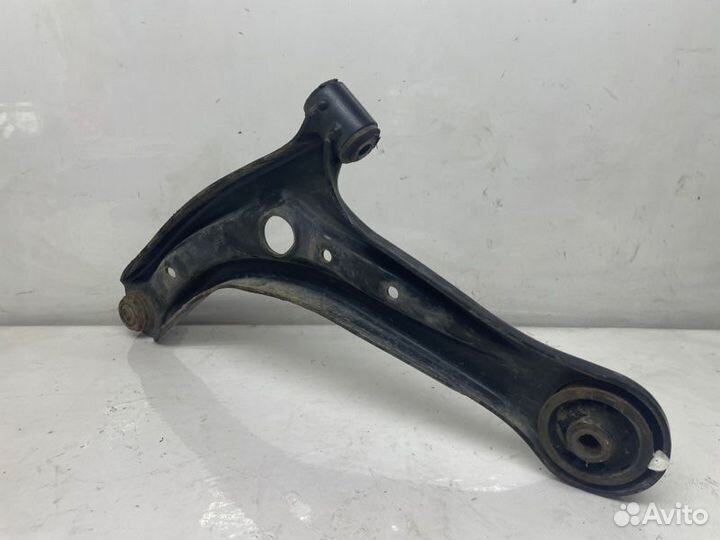 Рычаг подвески передний правый Mazda 2 DE 1.5 2012