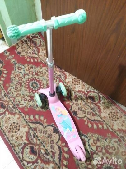 Самокат детский трехколесный бу