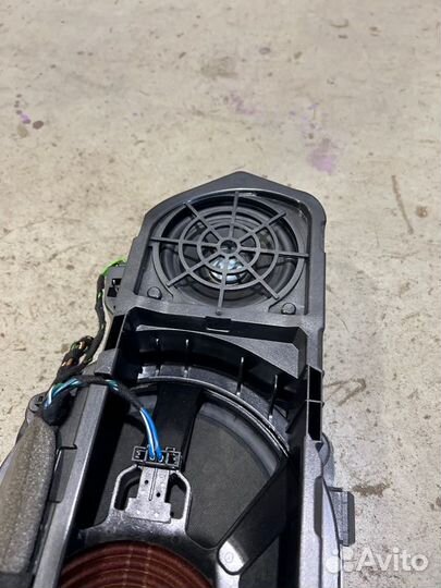 Сабвуфер Harman/Kardon Mercedes-Benz S-Class W221