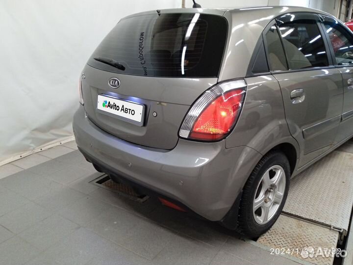 Kia Rio 1.4 AT, 2011, 155 000 км