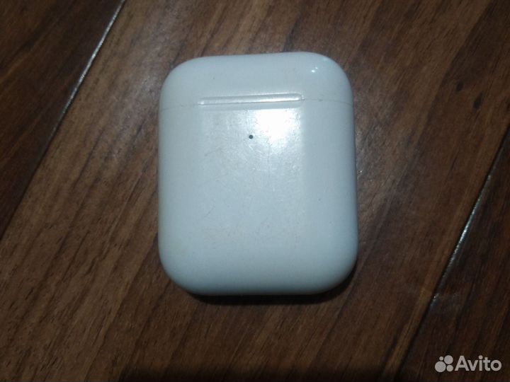 Беспроводные наушники apple airpods
