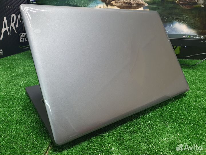 Новый ноутбук на n3350 6gb DDR4 120ssd