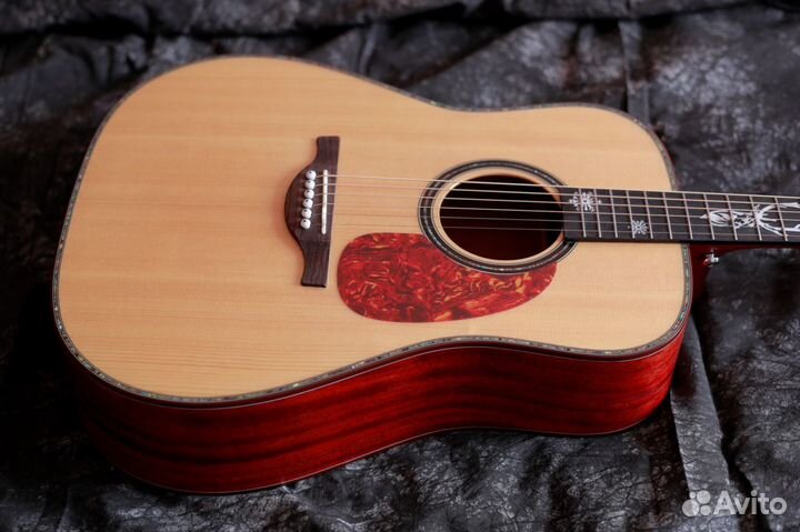 Новая \ Winzz - Цельнодеревянная акустическая \ D