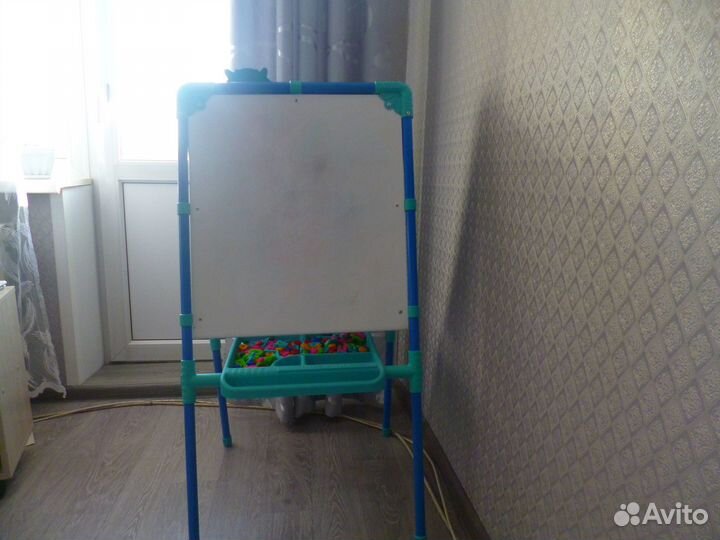 Мольберт напольный