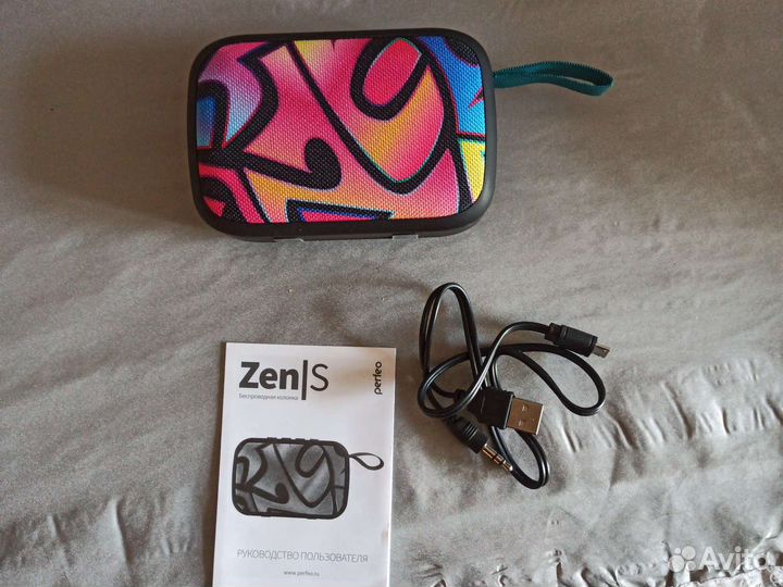 Портативная колонка