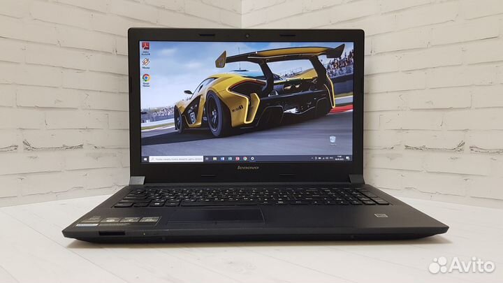 Отличный ноутбук Lenovo Intel/15.6