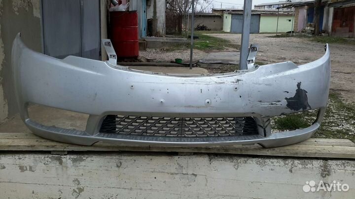 Продаю передний бампер оригинал Киа Церато2