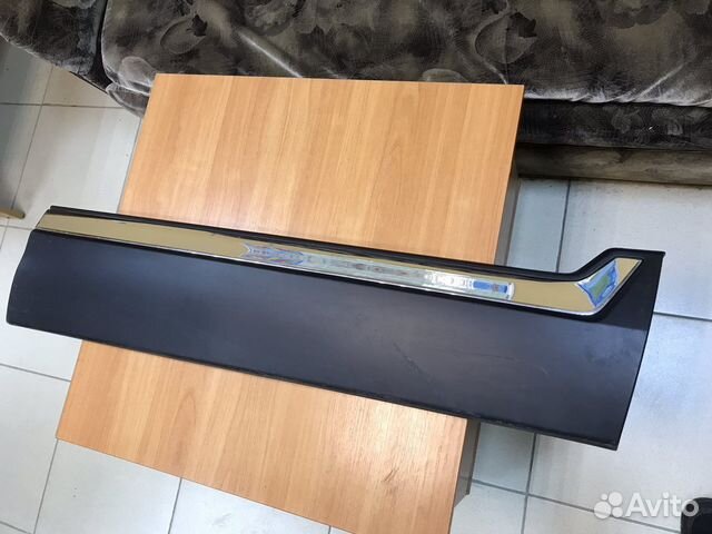 Накладка передней правой двери нижняя honda CR-V 5