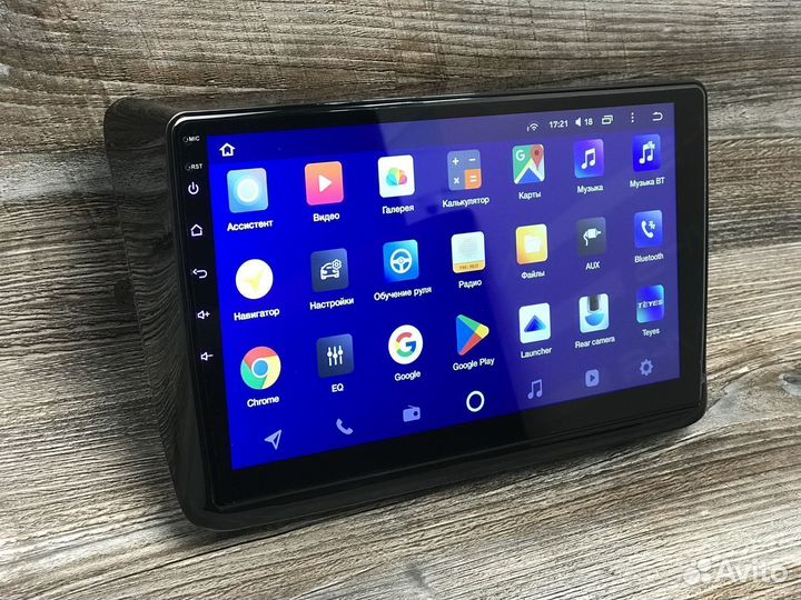 Магнитола Toyota Noah Teyes CC2L plus