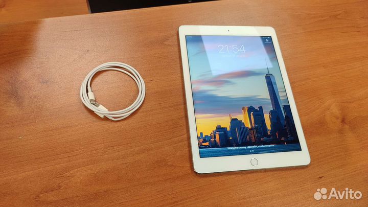 iPad Air 2 64gb с Сим-картой #188