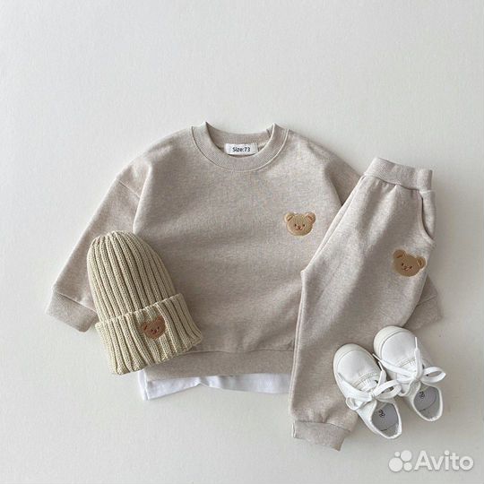Костюм-двойка для девочки