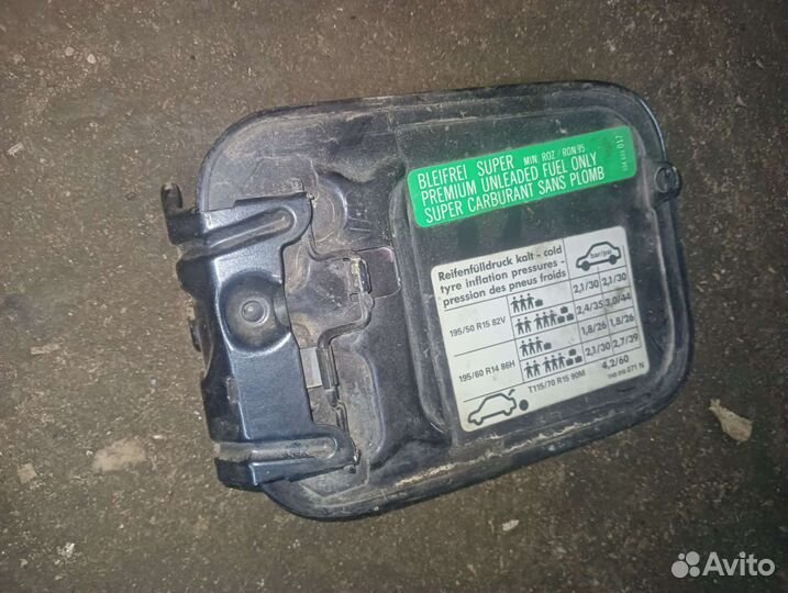 Лючок бензобака Volkswagen golf 3 vento