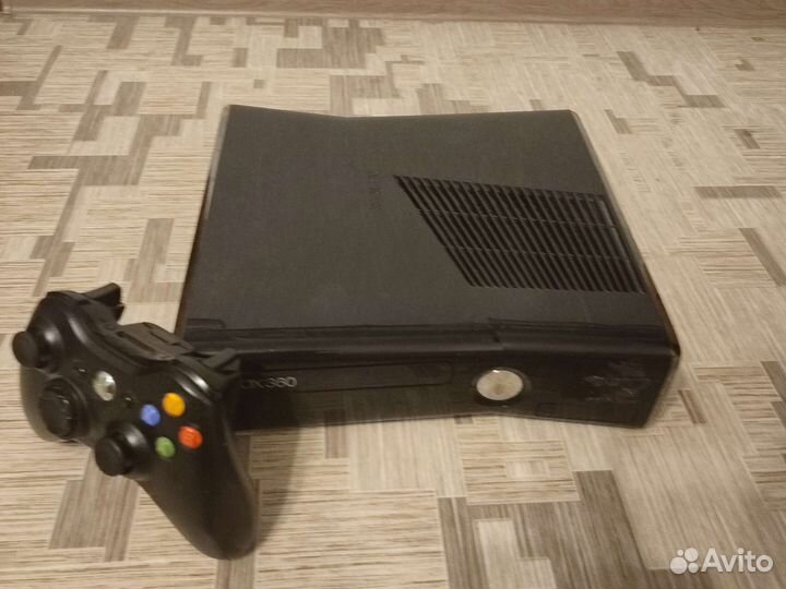 Xbox 360 S