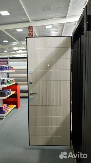 Дверь входная