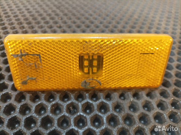 Габарит боковой Mercedes-Benz Axor