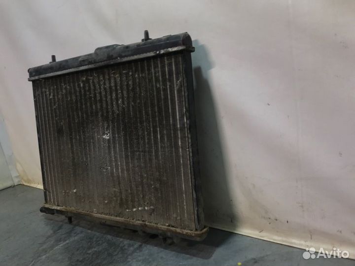 Радиатор охлождения Citroen Xsara Picasso