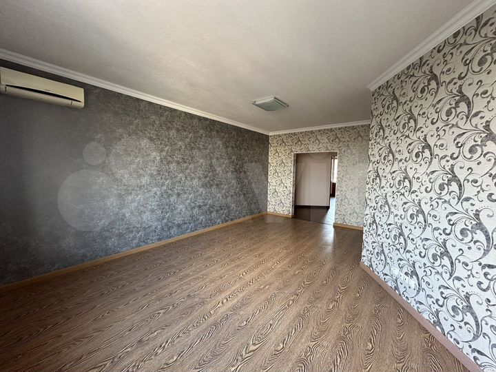 3-к. квартира, 111,5 м², 13/24 эт.