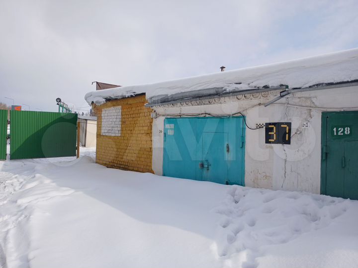 Гараж, 12 м²
