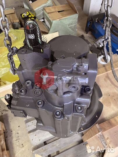 Основной насос CX210B KRJ17131