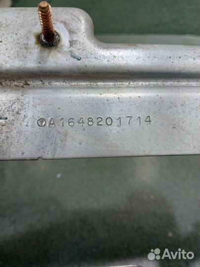 Кронштейн Mercedes-Benz M-Class W164 M272.967 2007