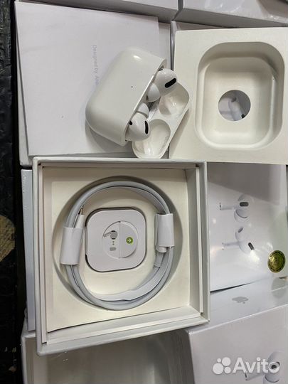 Без проводные наушники Airpods pro