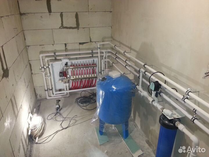 Сантехника псков. Фото сантехника в работе. Услуги сантехника в ташкенте. Конкурс лучший слесарь. Сантехник в пскове.