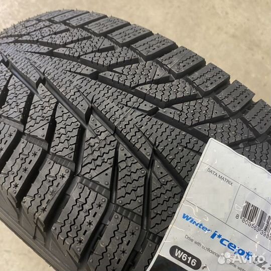 Hankook Winter I'Cept iZ 2 W616 225/55 R17 101T