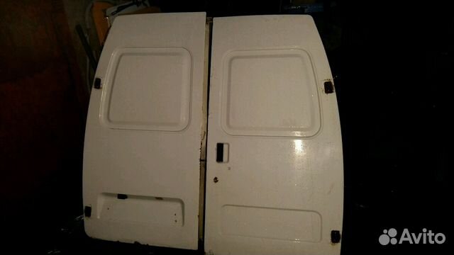 Дверь на газель бу на авито. Дверь водительская газель бизнес. Пластиковые двери на газель 3302. Дверь газель 3302. Дверь водительская газель 3302.