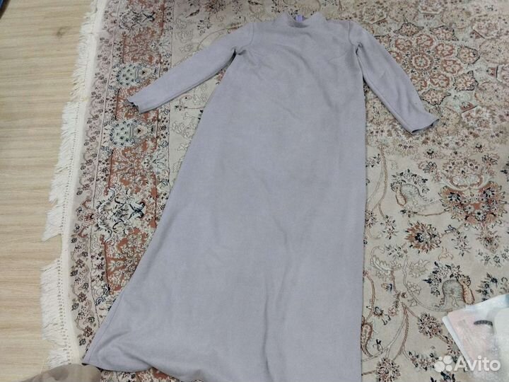 Отдам женские вещи