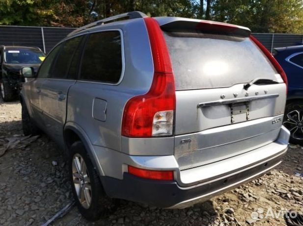 Магнитола дисплей на volvo XC90