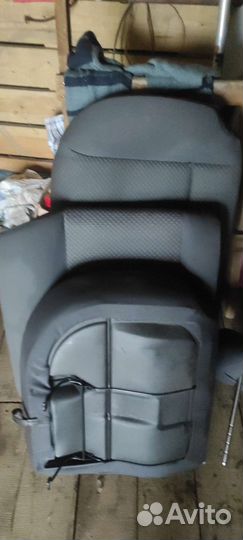 Продам сиденья Сеат Леон 2