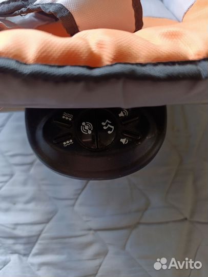 Шезлонг детский