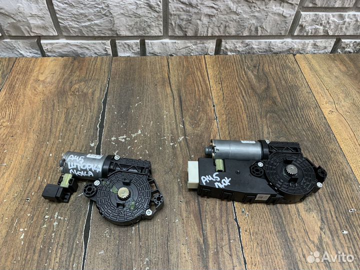 Mercedes Benz AMG A45 W176 Моторчик люка